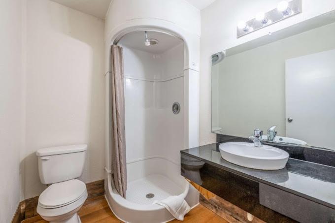 Rodeo Inn Пекос Экстерьер фото